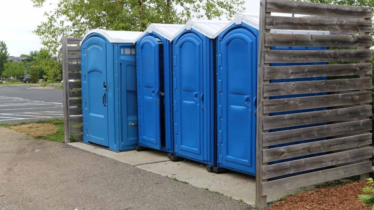 Porta Potty Rental Pros - Trusted Porta Potty Services in Waterford, CT, 6385